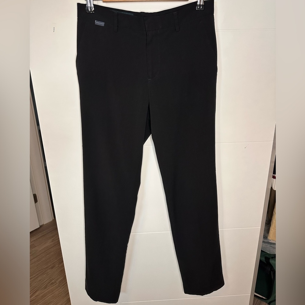 Perry Ellis Men's Black Slim Fit Dress Pants